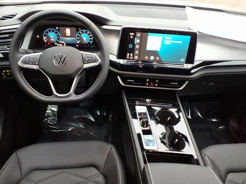 New 2026 Volkswagen Atlas Cross Sport SE AWD/4WD image 8