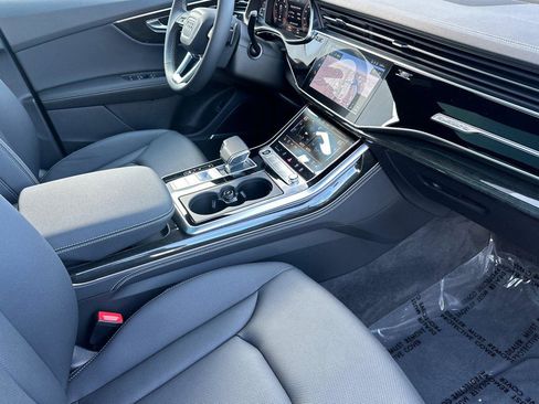 Certified 2025 Audi Q8 Premium Plus w/ Premium Plus Package image 16