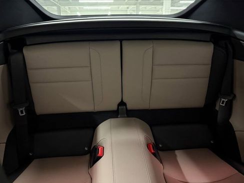 Certified 2025 Porsche 911 Carrera image 30