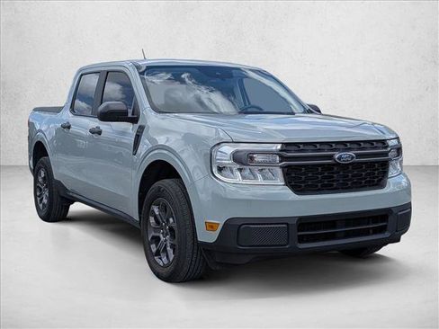 Certified 2024 Ford Maverick XLT FWD image 3