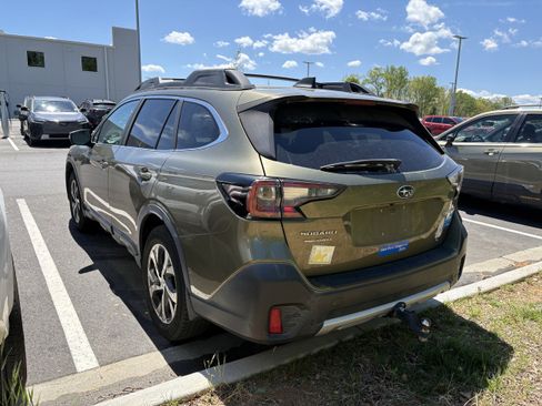 Used 2020 Subaru Outback Limited w/ Popular Package #2 image 4