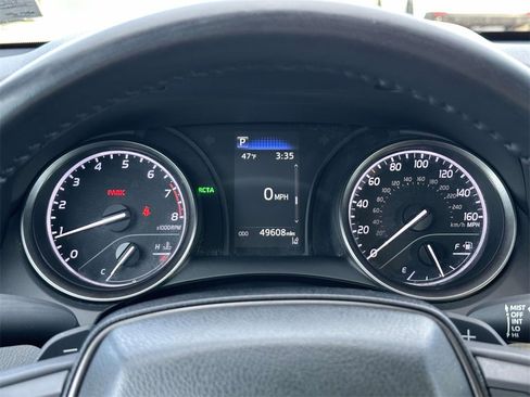 Certified 2024 Toyota Camry SE image 9