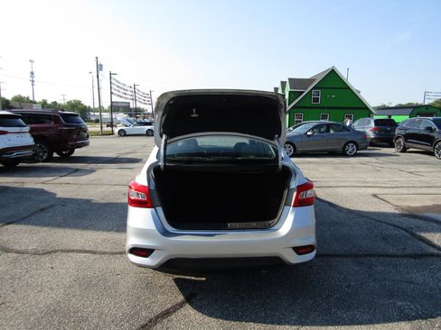 Used 2019 Nissan Sentra SV image 20
