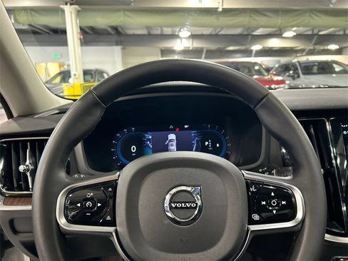 Certified 2024 Volvo S60 B5 Plus image 11
