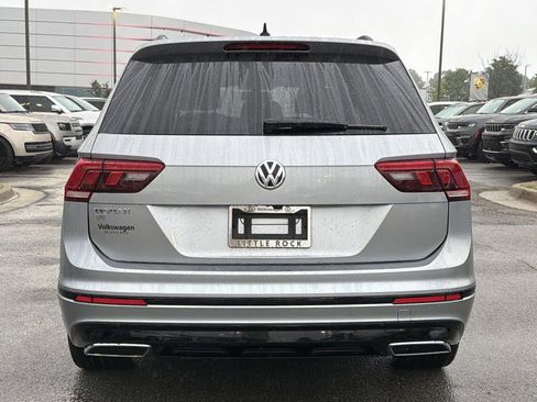 Used 2021 Volkswagen Tiguan SE R-Line FWD image 4