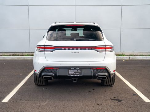 Used 2025 Porsche Macan image 7