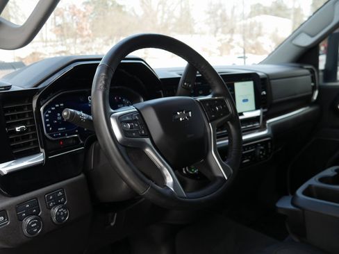 Used 2025 Chevrolet Silverado 2500 LT w/ Trail Boss Package image 10