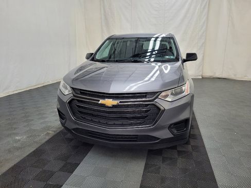 Used 2020 Chevrolet Traverse LS FWD image 15