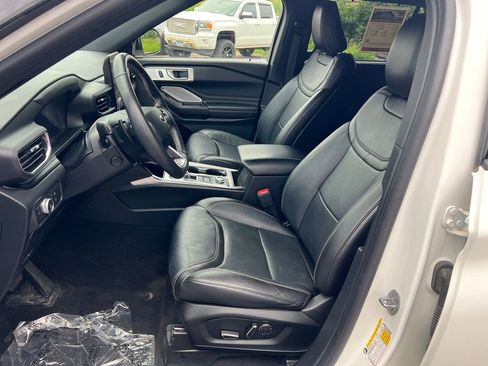 Used 2020 Ford Explorer ST w/ ST Street Pack AWD/4WD image 22