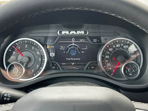 New 2026 RAM 1500 Laramie AWD/4WD image 23