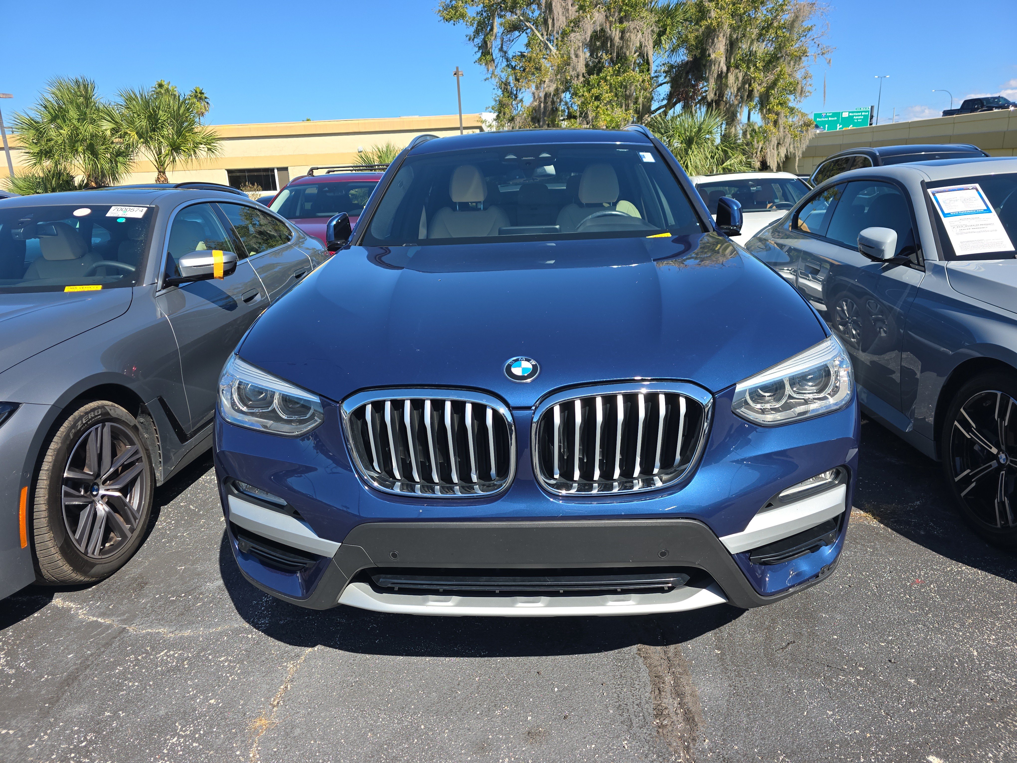 Used 2019 BMW X3 xDrive30i AWD/4WD image 2