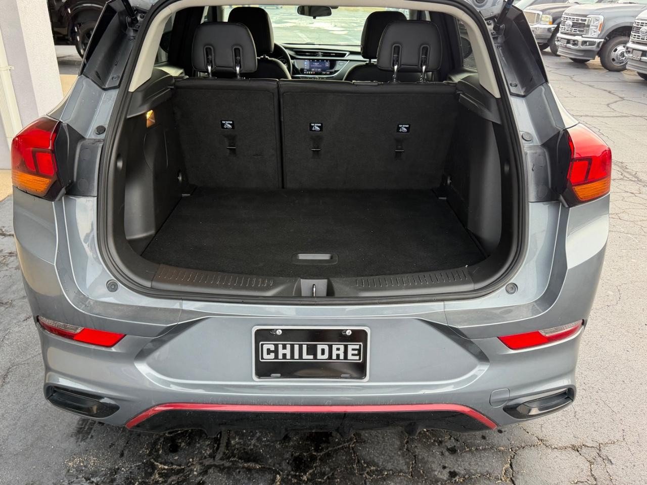 Used 2022 Buick Encore GX Select w/ Sport Touring Package FWD image 5