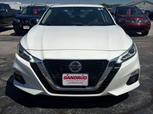 Used 2019 Nissan Altima 2.5 SV AWD/4WD image 3