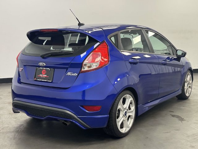 Used 2015 Ford Fiesta ST FWD image 8