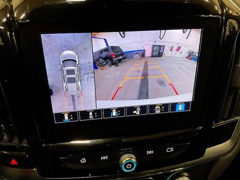 Used 2024 Chevrolet Traverse RS w/ LPO, Floor Liner Package image 17