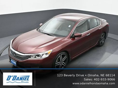 Used 2016 Honda Accord Sport image 21