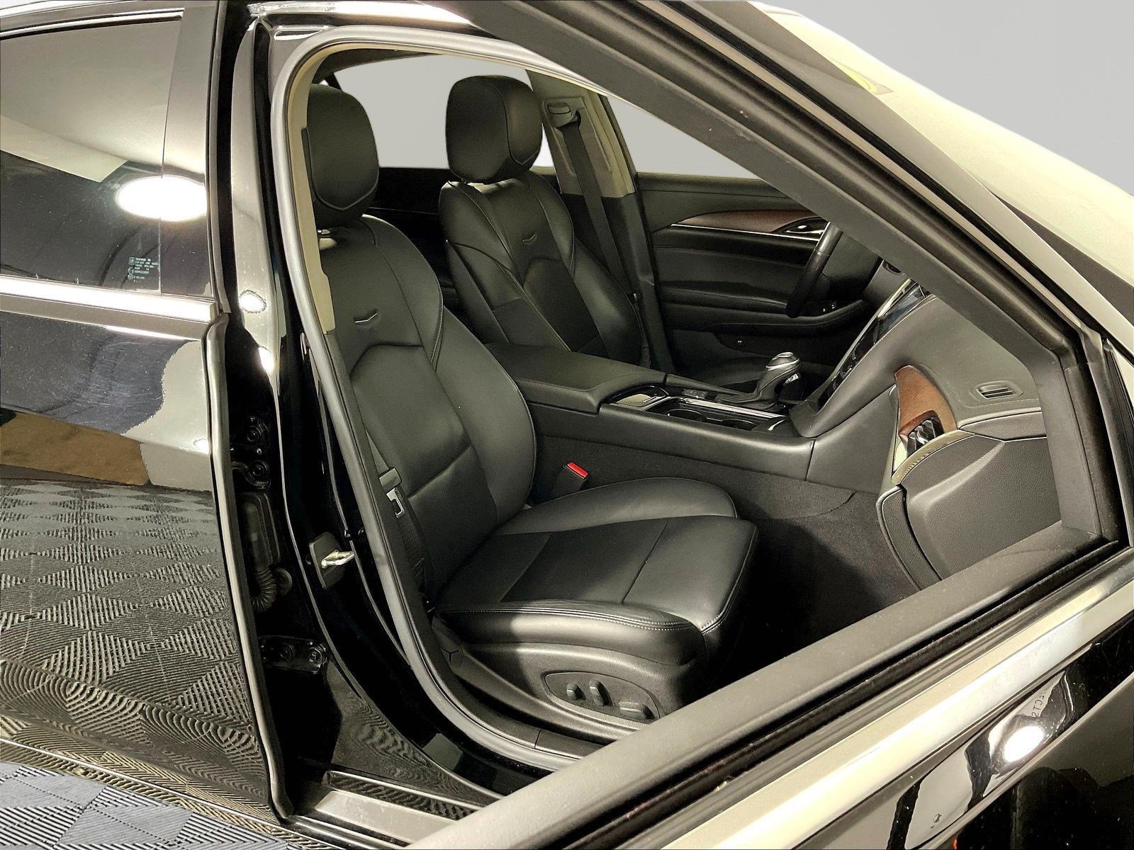 Used 2018 Cadillac CTS Luxury AWD/4WD image 29