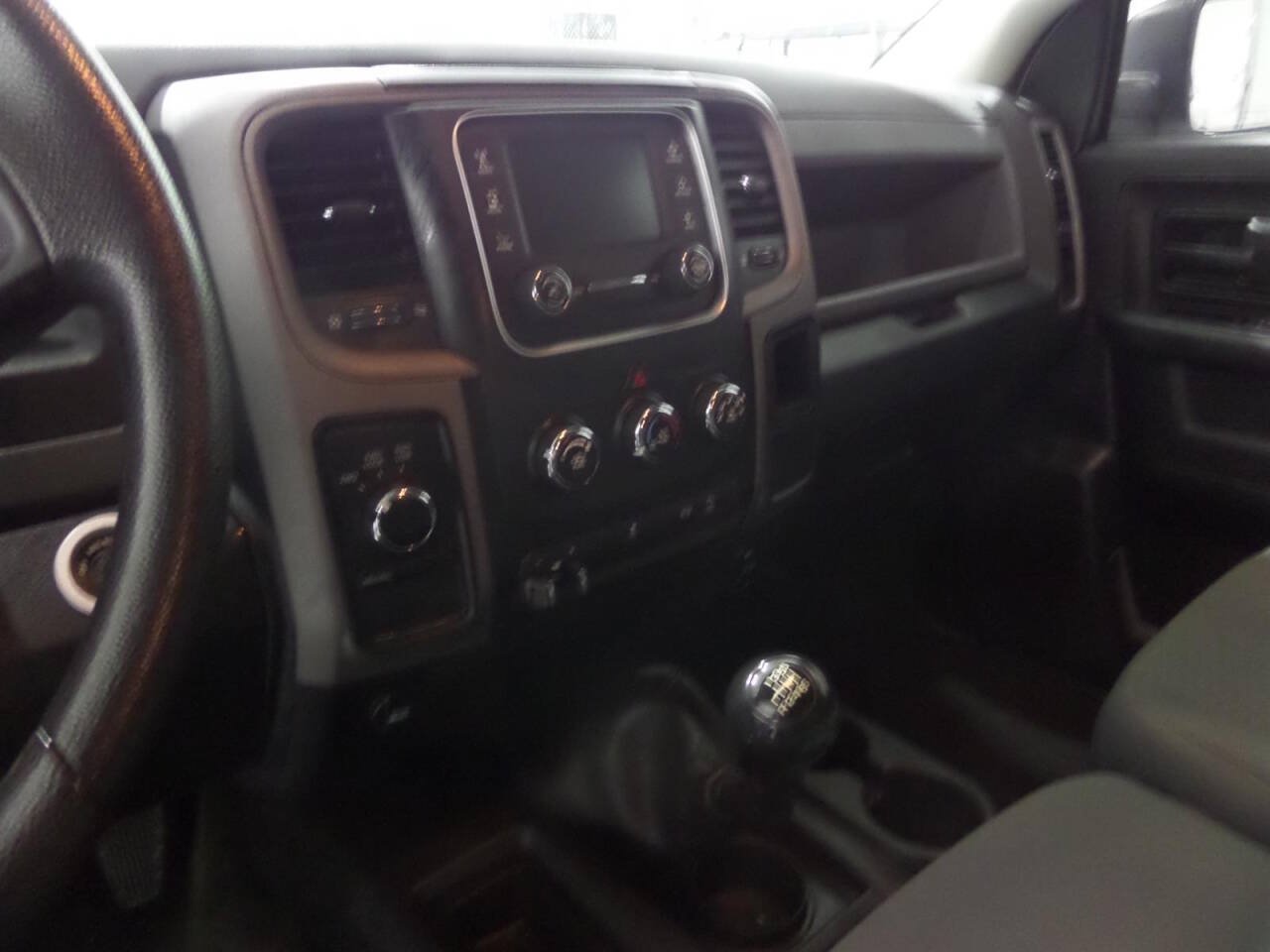 Used 2016 RAM 2500 ST AWD/4WD image 8