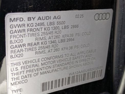 New 2025 Audi Q5 Premium Plus image 17