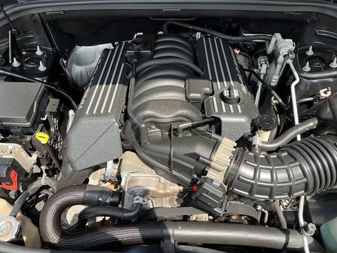 Used 2015 Jeep Grand Cherokee SRT AWD/4WD image 29