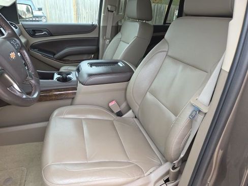 Used 2015 Chevrolet Tahoe LT w/ Luxury Package image 6