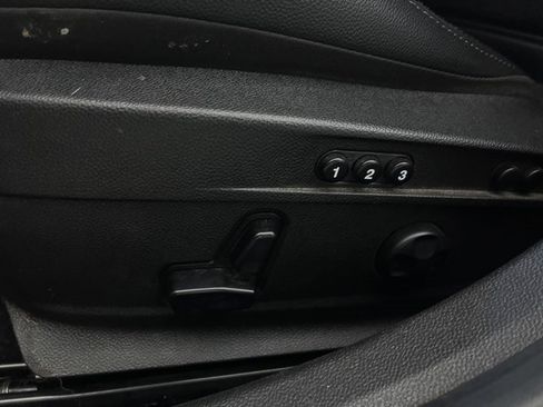 Used 2018 Alfa Romeo Giulia Ti Sport w/ Quick Order Package 22S Sport image 16