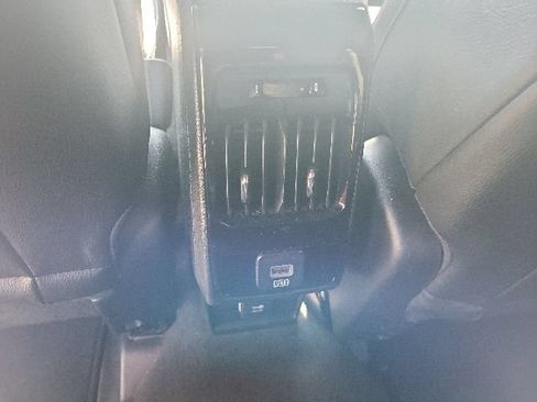 Used 2025 Jeep Compass Limited AWD/4WD image 23