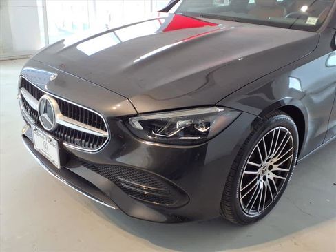 Used 2023 Mercedes-Benz C 300 4MATIC Sedan image 7