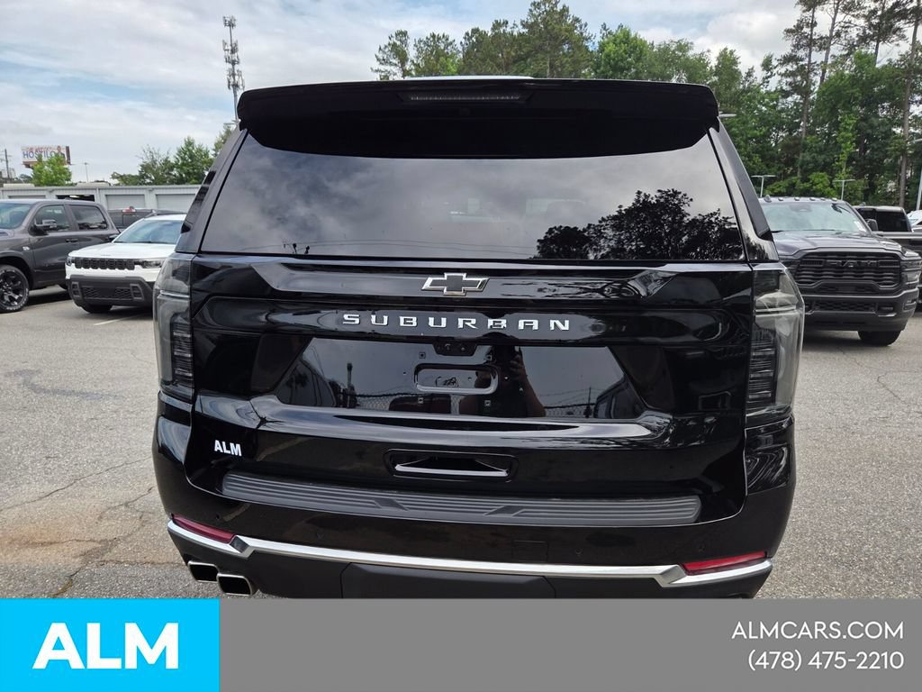 Used 2026 Chevrolet Suburban High Country w/ Sun And Tow Package AWD/4WD image 12