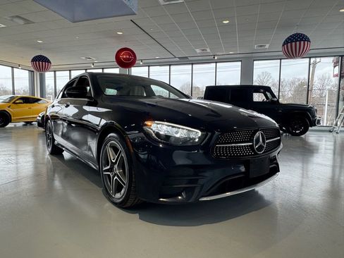 Used 2021 Mercedes-Benz E 350 4MATIC Sedan image 7