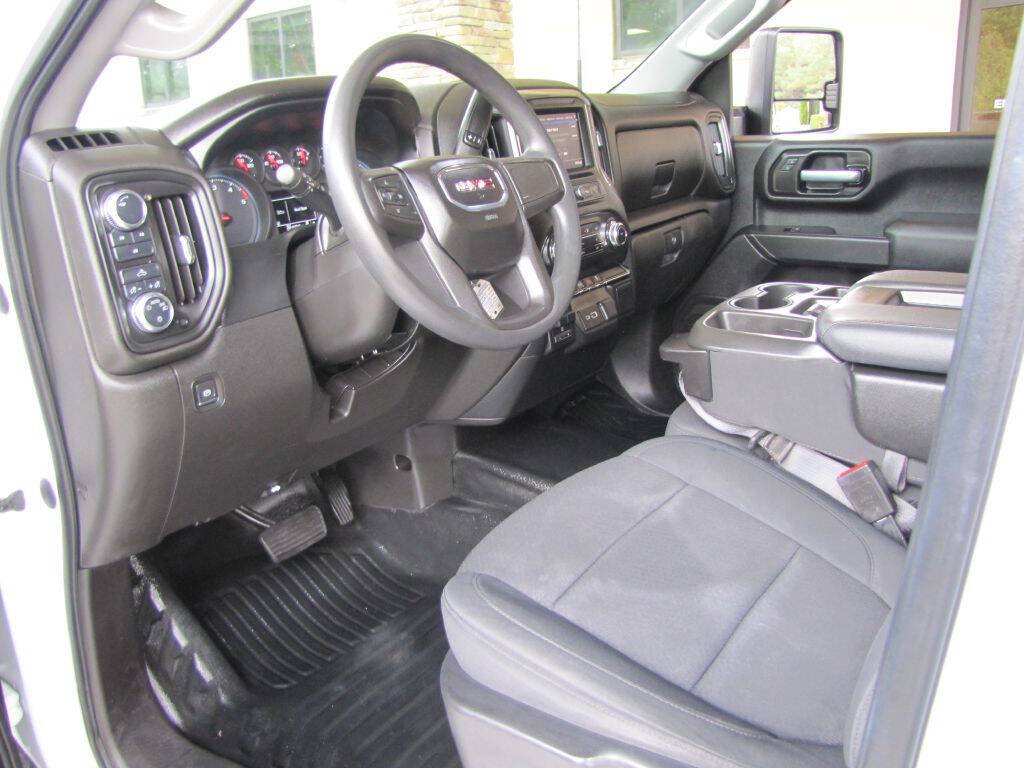 Used 2021 GMC Sierra 2500 4x4 Crew Cab w/ Convenience Package image 13