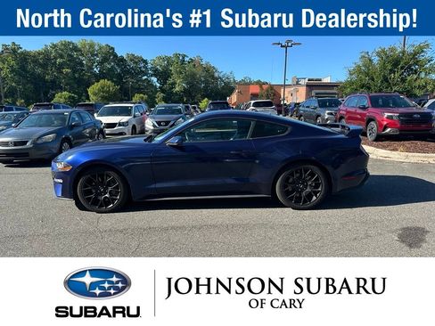 Used 2019 Ford Mustang Premium w/ Ecoboost Performance Package RWD image 5