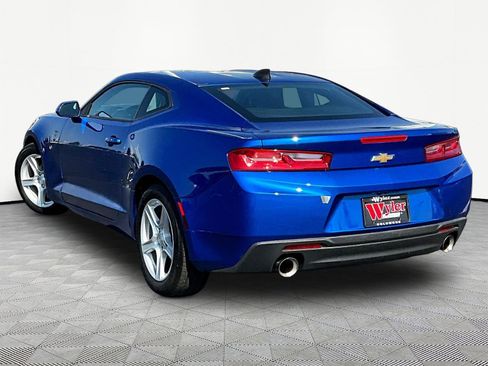 Used 2016 Chevrolet Camaro LT RWD image 4