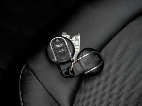 Used 2016 MINI Cooper 4-Door Hardtop FWD image 52