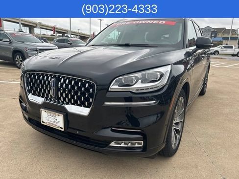 Used 2023 Lincoln Aviator Grand Touring w/ Equipment Group 301A AWD/4WD image 12