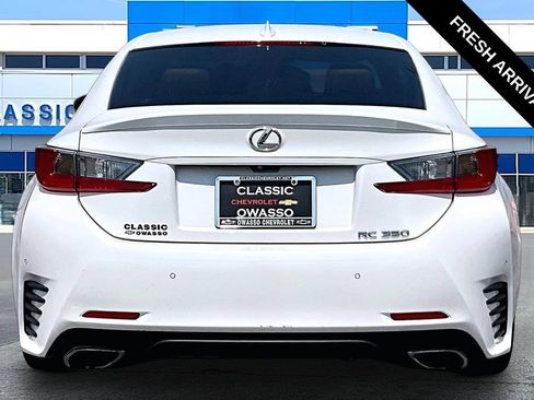 Used 2015 Lexus RC 350 w/ Luxury Package RWD image 4