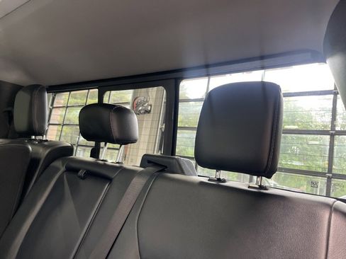 Used 2024 Ford F250 Lariat w/ Sport Appearance Package image 19