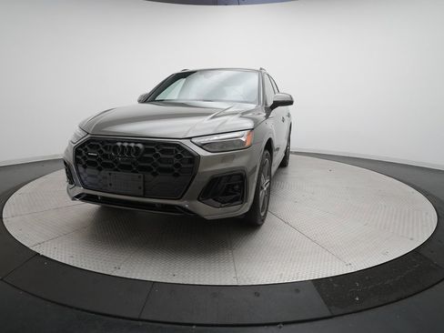 Used 2024 Audi Q5 e Prestige image 31