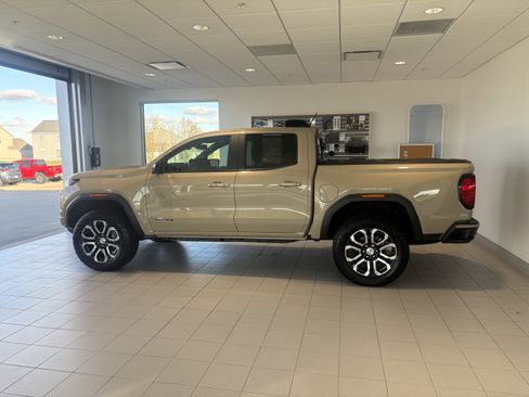 Used 2023 GMC Canyon AT4 w/ AT4 Premium Package image 2