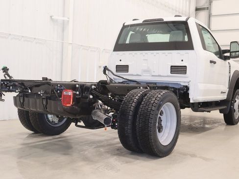 New 2026 Ford F550 4x4 Regular Cab Super Duty image 8