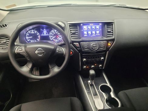 Used 2017 Nissan Pathfinder S FWD image 22