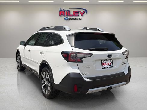 Certified 2022 Subaru Outback Touring XT w/ Popular Package #2 AWD/4WD image 3