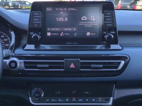 Used 2023 Kia Seltos S image 18