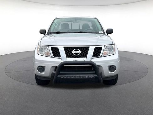 Used 2019 Nissan Frontier SV RWD image 9