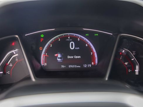 Used 2020 Honda Civic Sport image 14