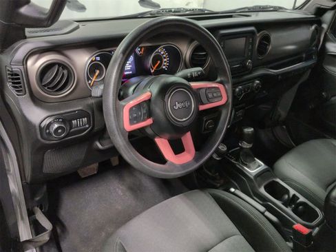 Used 2020 Jeep Wrangler Unlimited Sport image 10