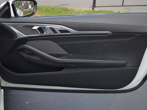 Used 2020 BMW 840i Coupe w/ M Sport Package image 30