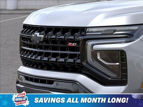 New 2026 Chevrolet Tahoe Z71 w/ Sun And Tow Package AWD/4WD image 13