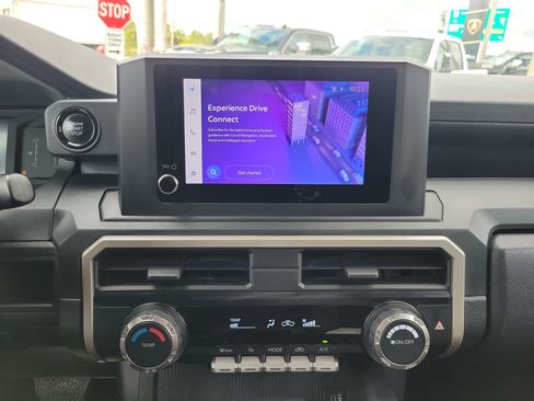 Used 2024 Toyota Tacoma SR AWD/4WD image 20