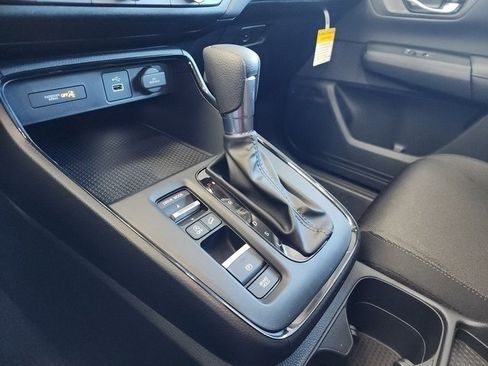 Certified 2023 Honda CR-V LX image 25